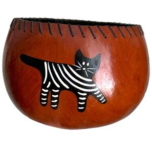 Vintage Handmade Large Gourd Bowl with Black Cats  5” Tall